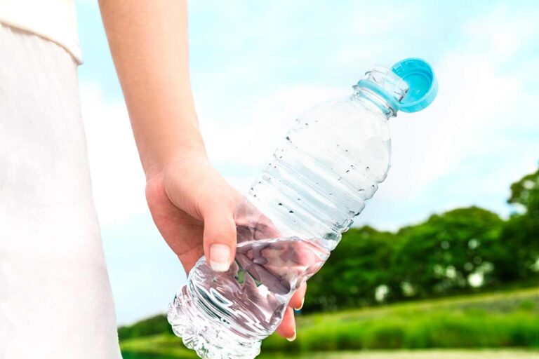 Tethered bottle caps solution Tethered bottle caps solution reduce discarded plastic closures